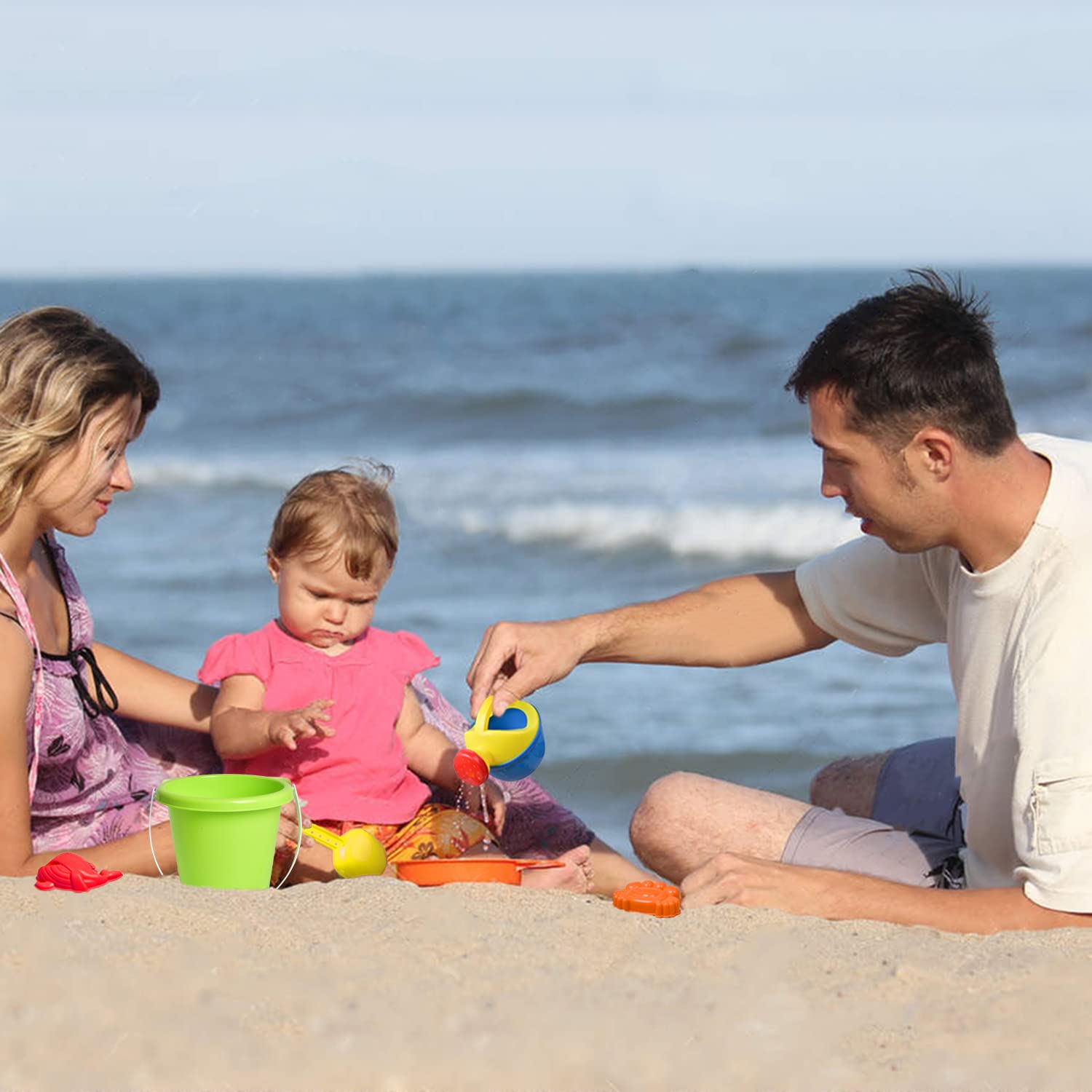 FUN LITTLE TOYS Beach Toys sandcastle tools help craft seaside masterpieces.