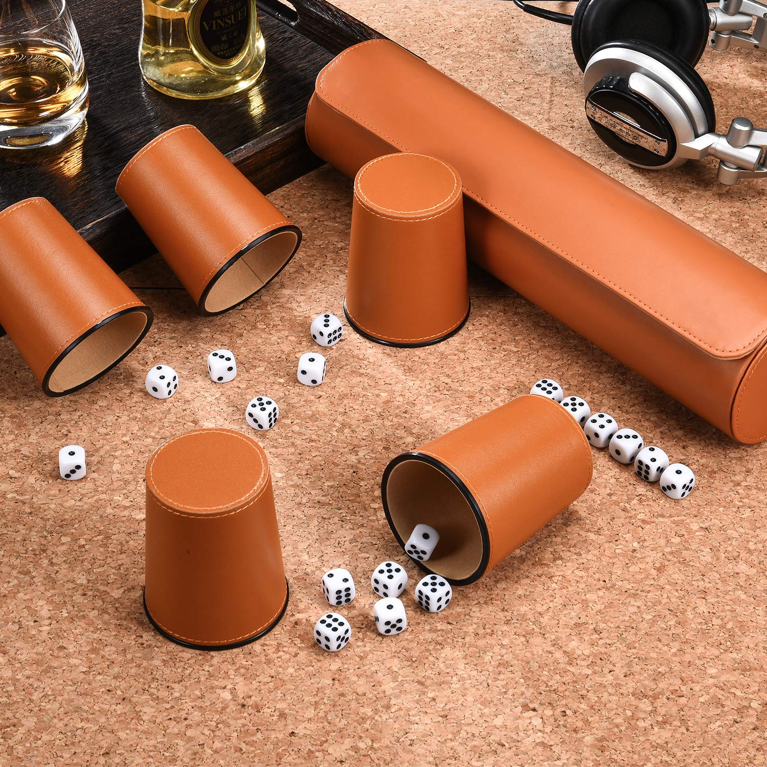 ImnBest felt-lined dice cups reduce noise while shaking.