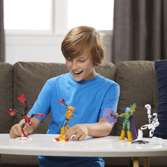 Accessory enhances poses and expands play possibilities during battles