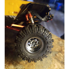 INJORA 1.0 wheel assembly guide illustration helps proper star-pattern tightening.