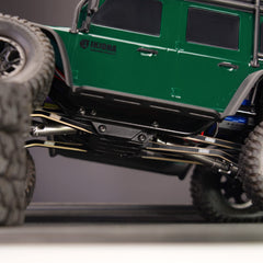 Chamfered black edges add style while helping resist wear during off-road use