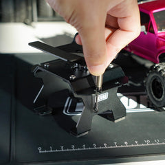 INJORA 1/18 and 1/24 compatible stand for TRX4M and SCX24 crawlers.