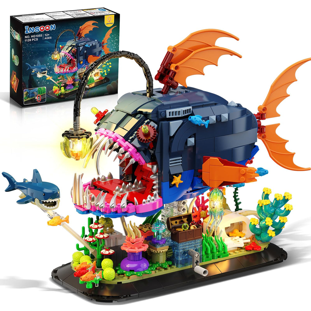 INSOON Angler Fish building set with lights for vivid underwater display and creative play
