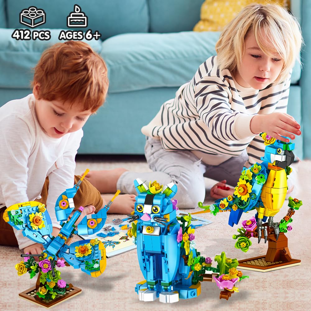 INSOON butterfly wings detail for fluttering pose and color-rich display