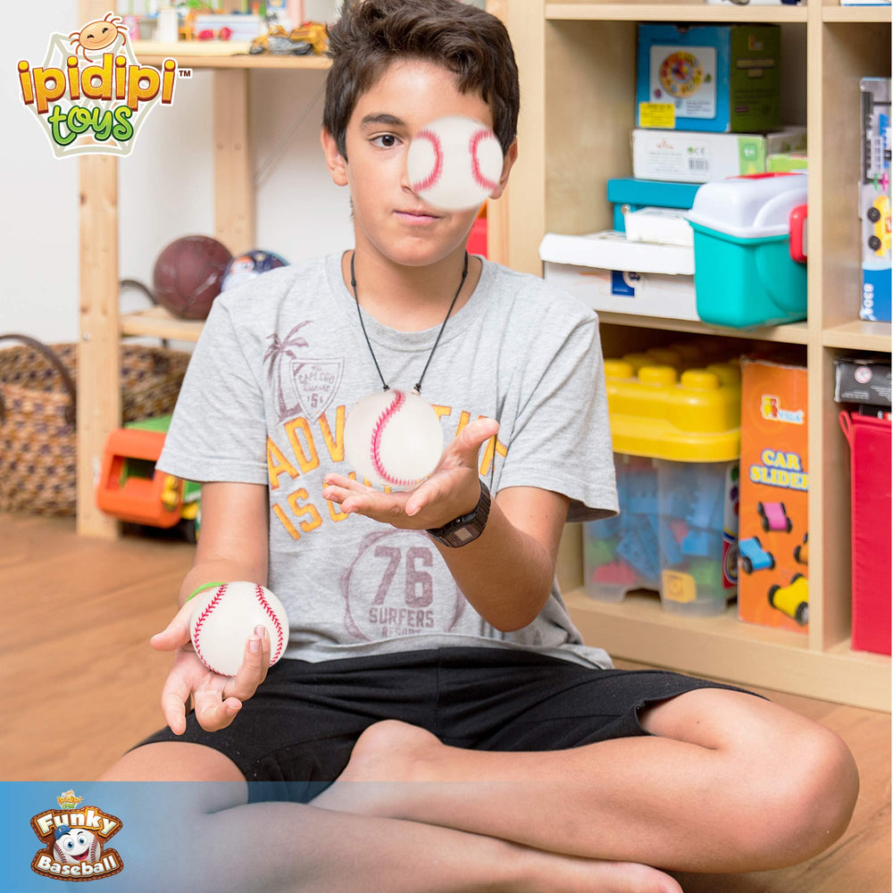 IPIDIPI TOYS design details showcase classic baseball aesthetic and sticky texture.
