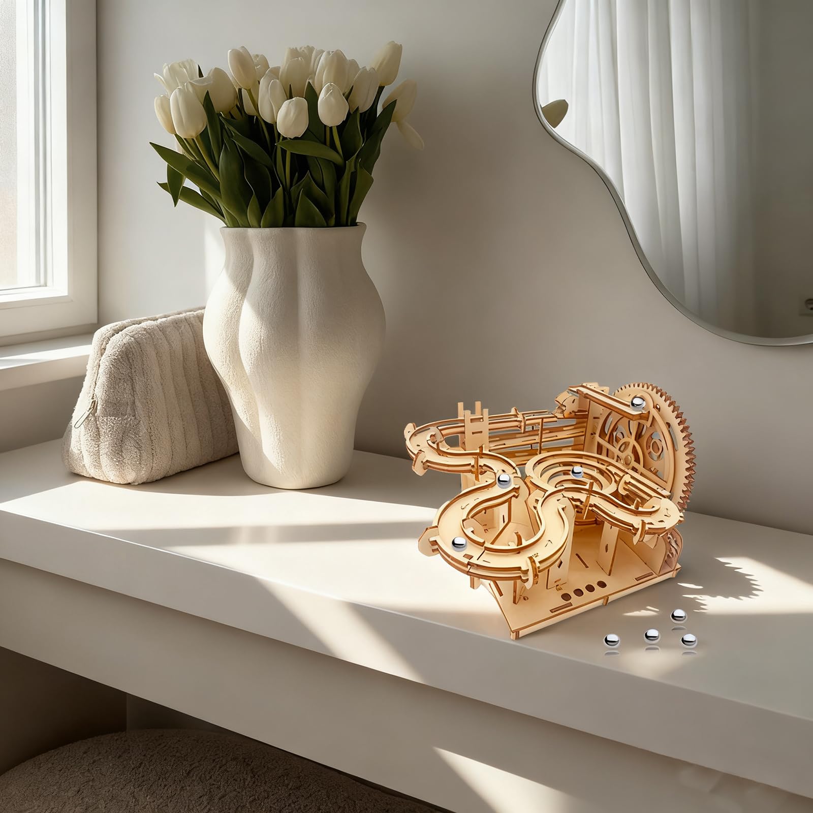 IQIETOY basswood pieces close-up, high-quality materials for a durable, safe build.