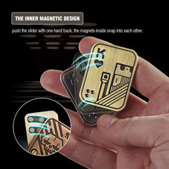 ITOKEY daily EDC fidget highlighting metal finish and smooth spins