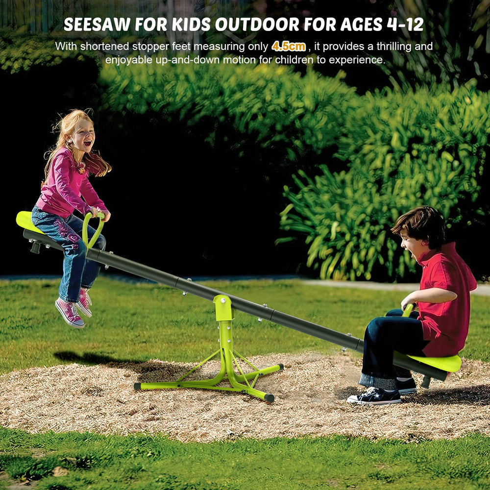 Family-friendly Iyoyo outdoor use scene in a sunny backyard