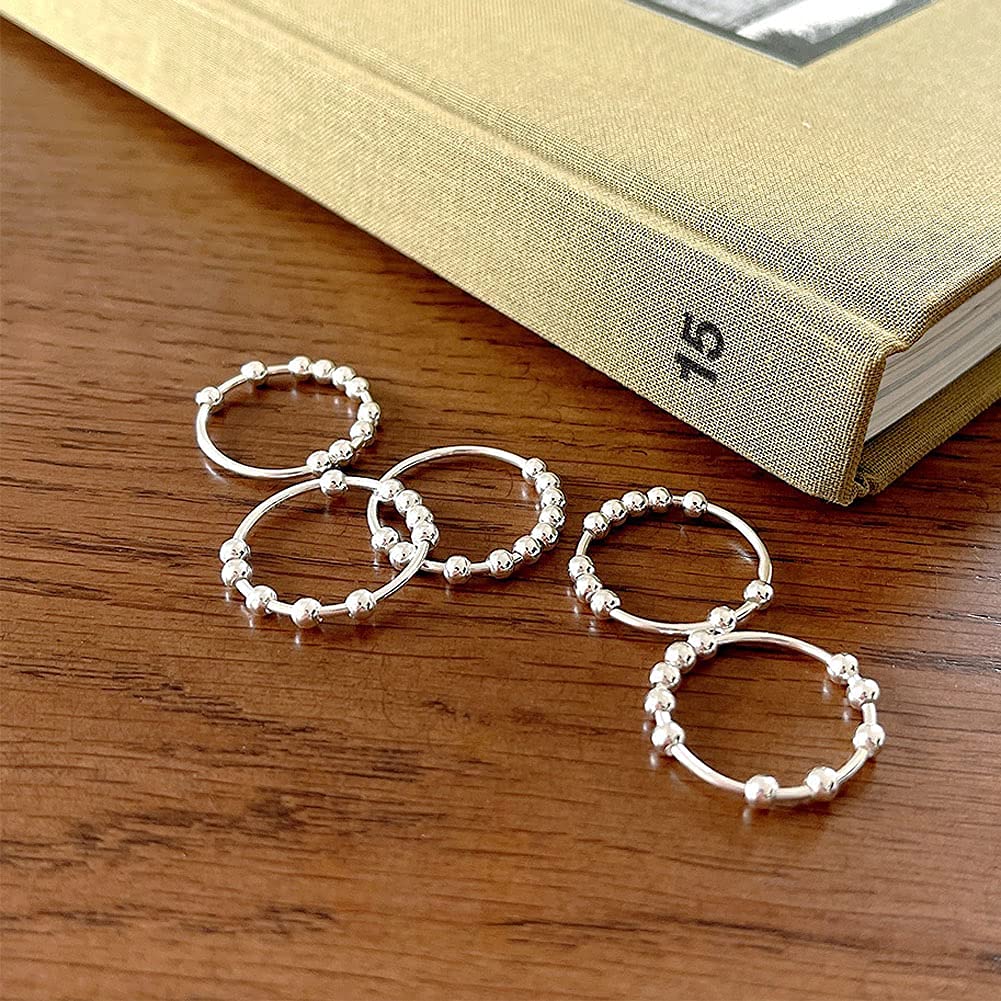 Jacruces ring worn with casual outfits adds subtle, sophisticated style.