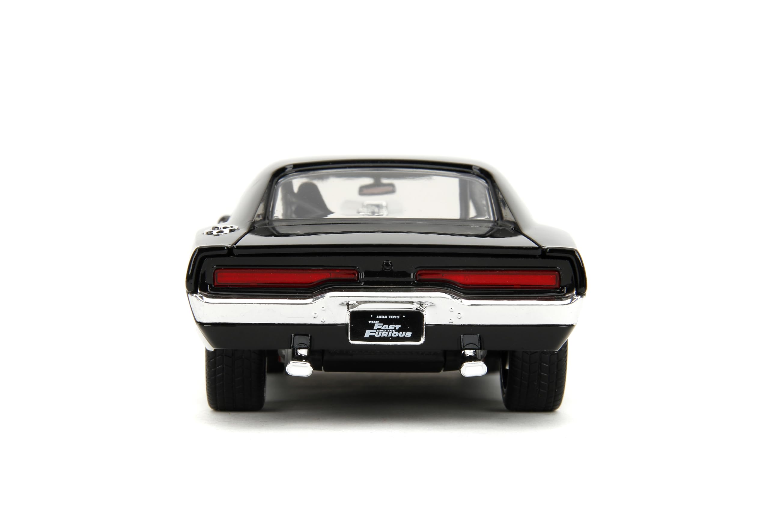 Jada Dom figure included image proves complete Fast and Furious display kit.