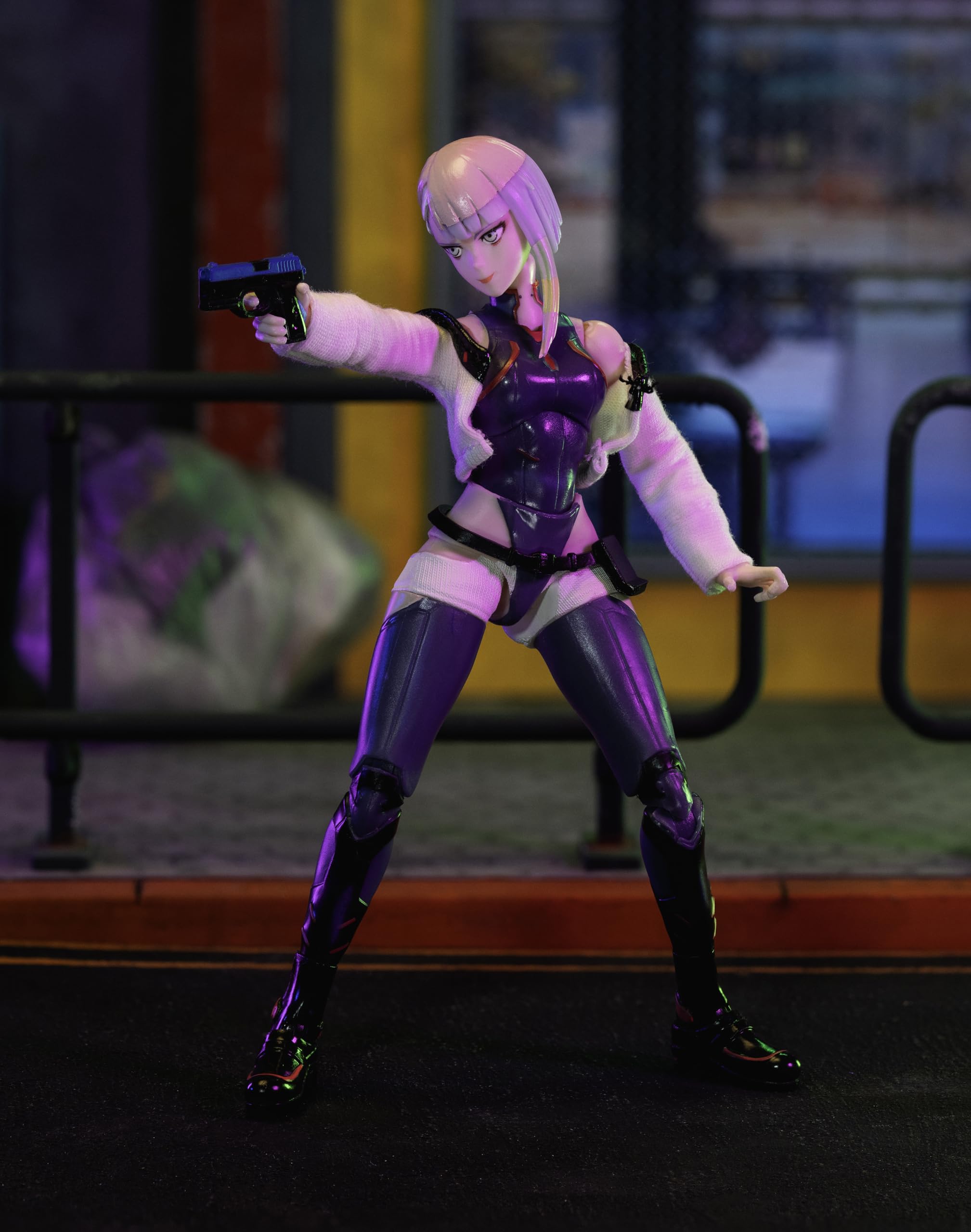 Monowire attachments expand pose options for Lucy's scenes.