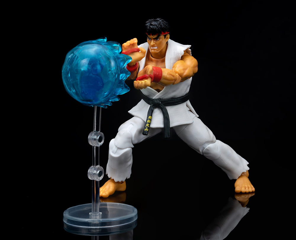 Jada Ryu Street Fighter II 6-inch figure accessories spotlight, including Hadoken and alternate hands.