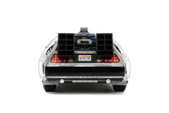 Jada Time Machine 1:24 side profile suitable for diorama setups.
