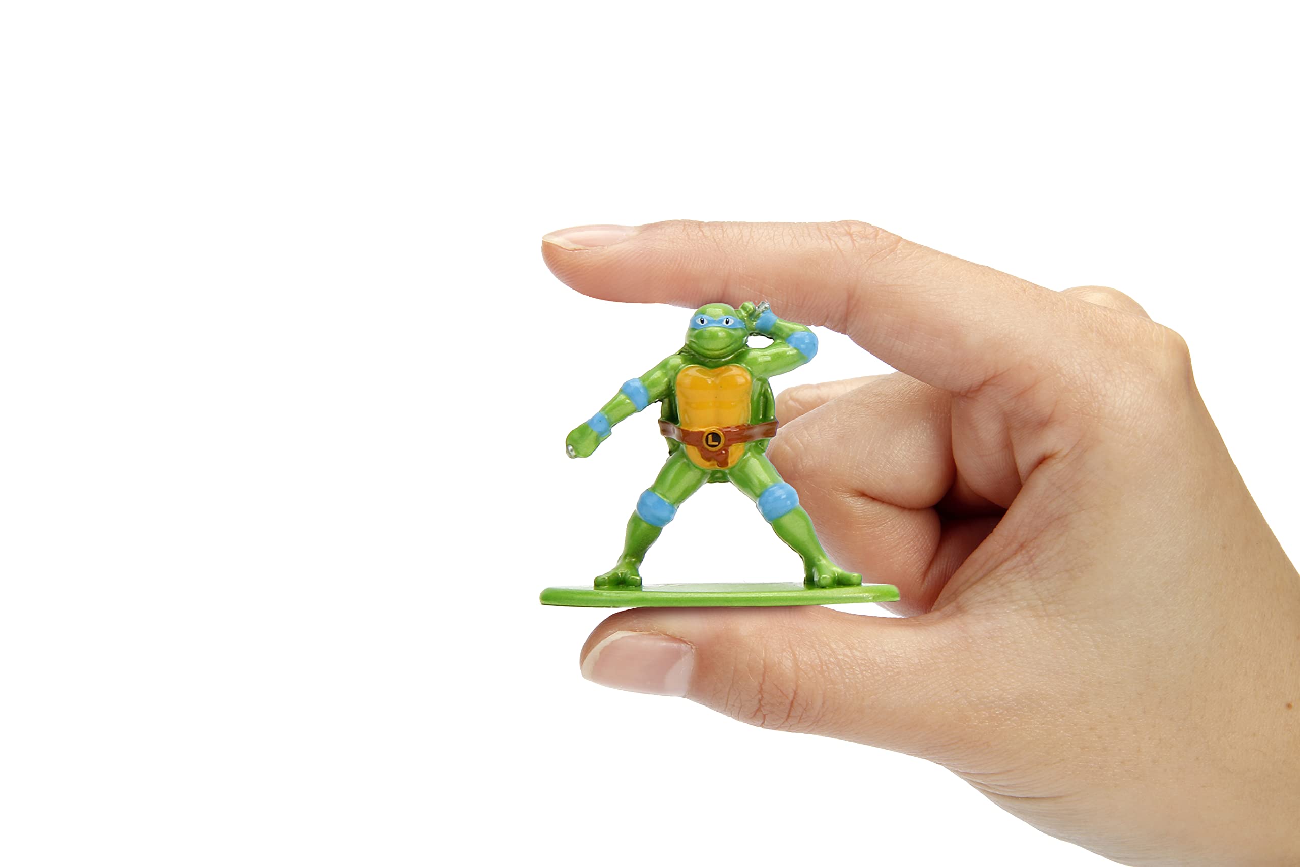 Jada multi-level diorama offers layered storytelling opportunities