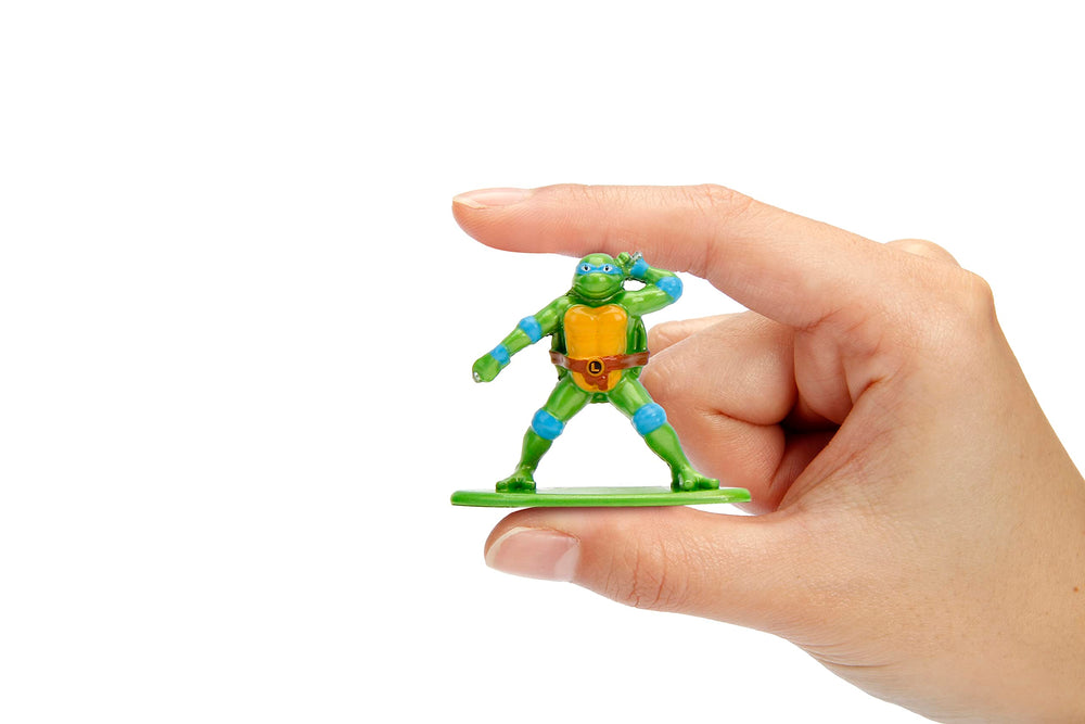 Jada multi-level diorama offers layered storytelling opportunities