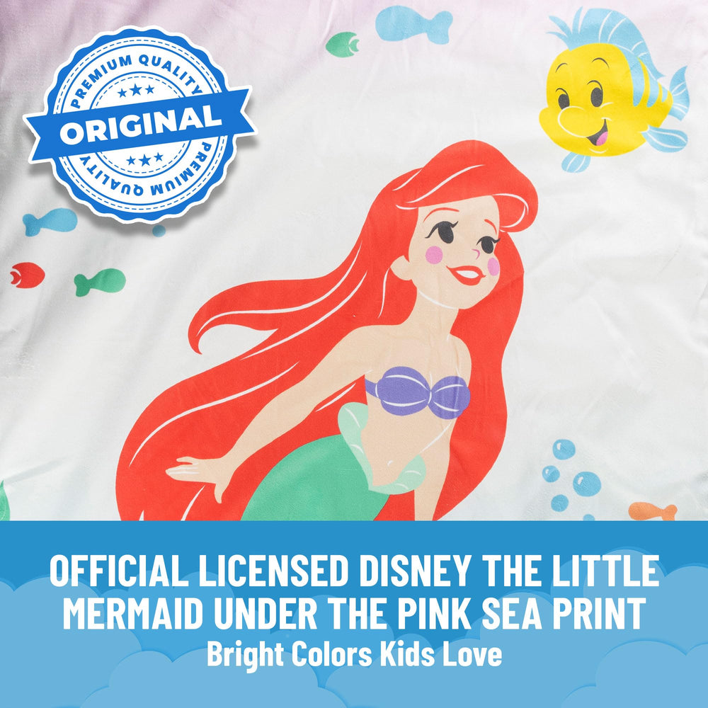 Perfect gift for Disney fans, ideal for sleepovers and travel with Jay Franco.