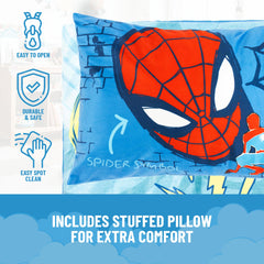 Detail of Jay Franco Spiderman zipper closure for safe sleepovers.