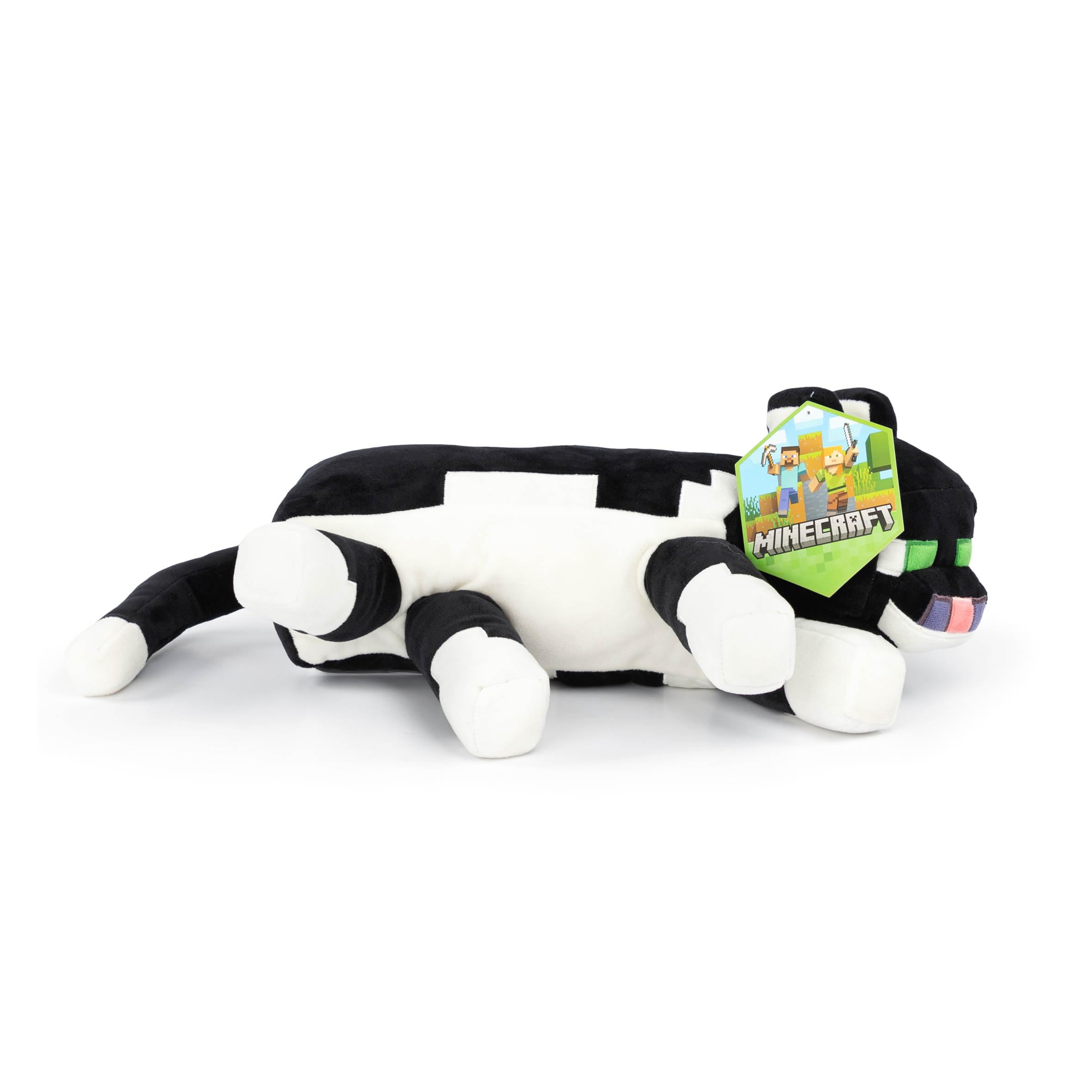 Family-run Jay Franco plush pillow in kids' room for comfort
