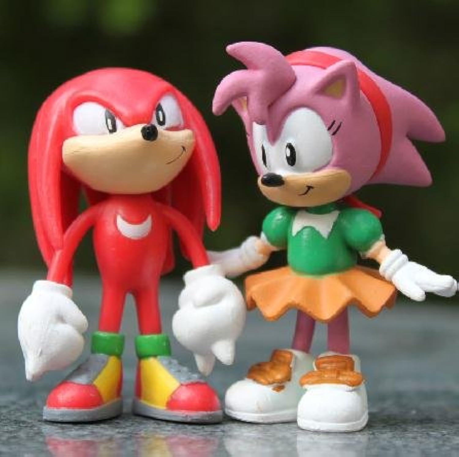Jazwares Sonic multi-pack Knuckles figure for shelf display.