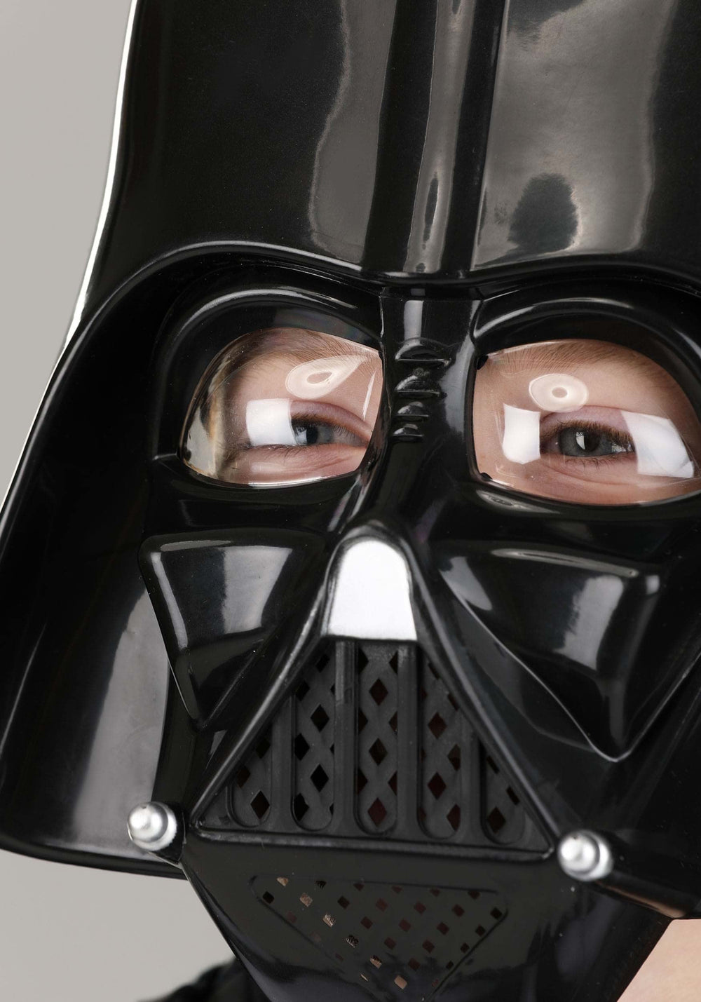 Jazwares Star Wars Darth Vader mask full-face coverage creates helmet-like cosplay.