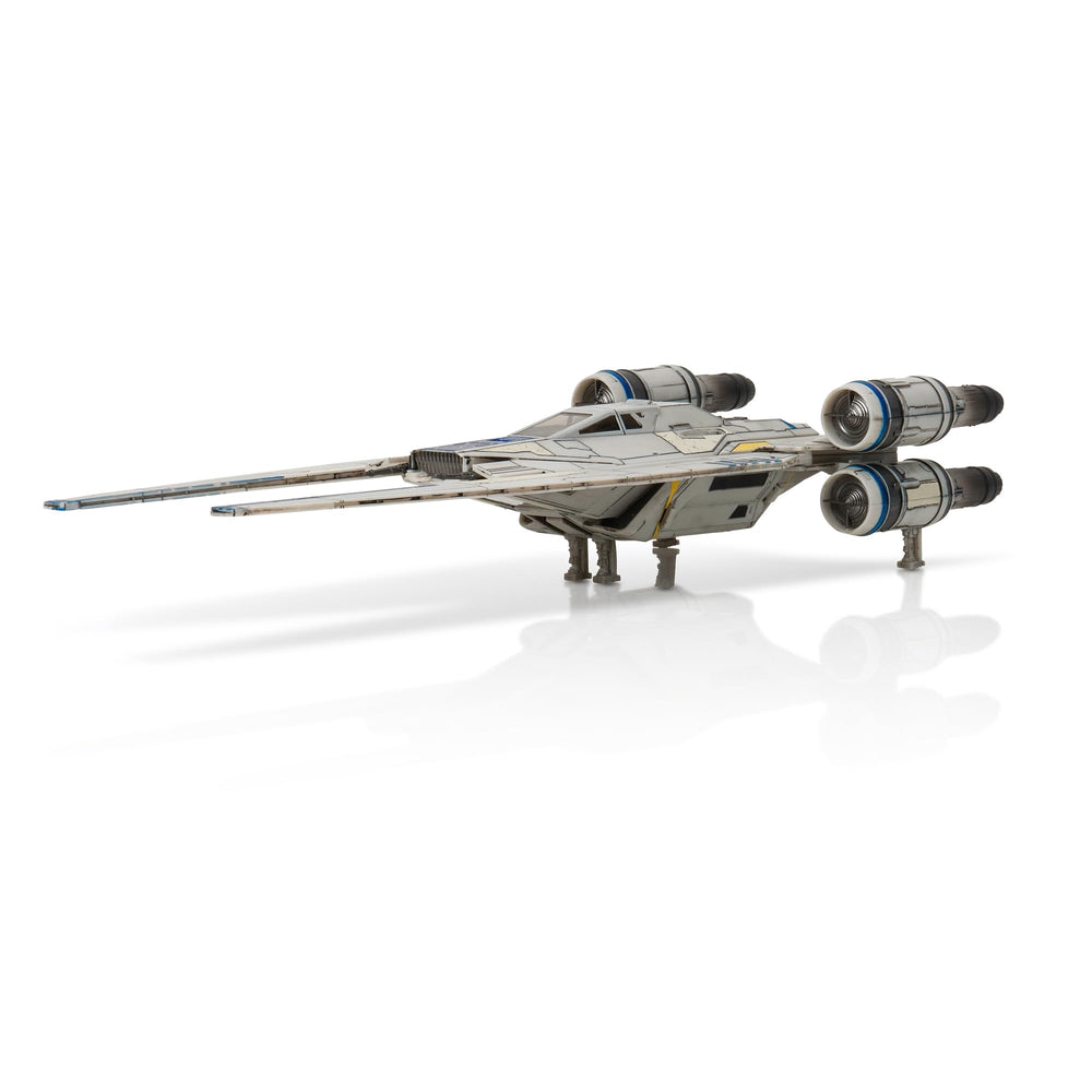 Jazwares Star Wars U-Wing sliding-side-doors deliver quick figure access