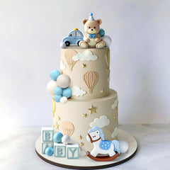 JeVenis car decoration adds playful flair to kids' birthday cakes.