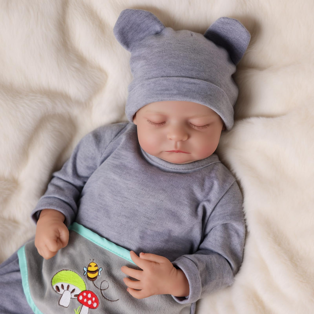 JIZHI emotional-value doll supports nurturing play and empathy