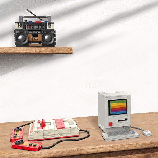 JMBricklayer 20132 radio model showcasing retro detail for shelf display