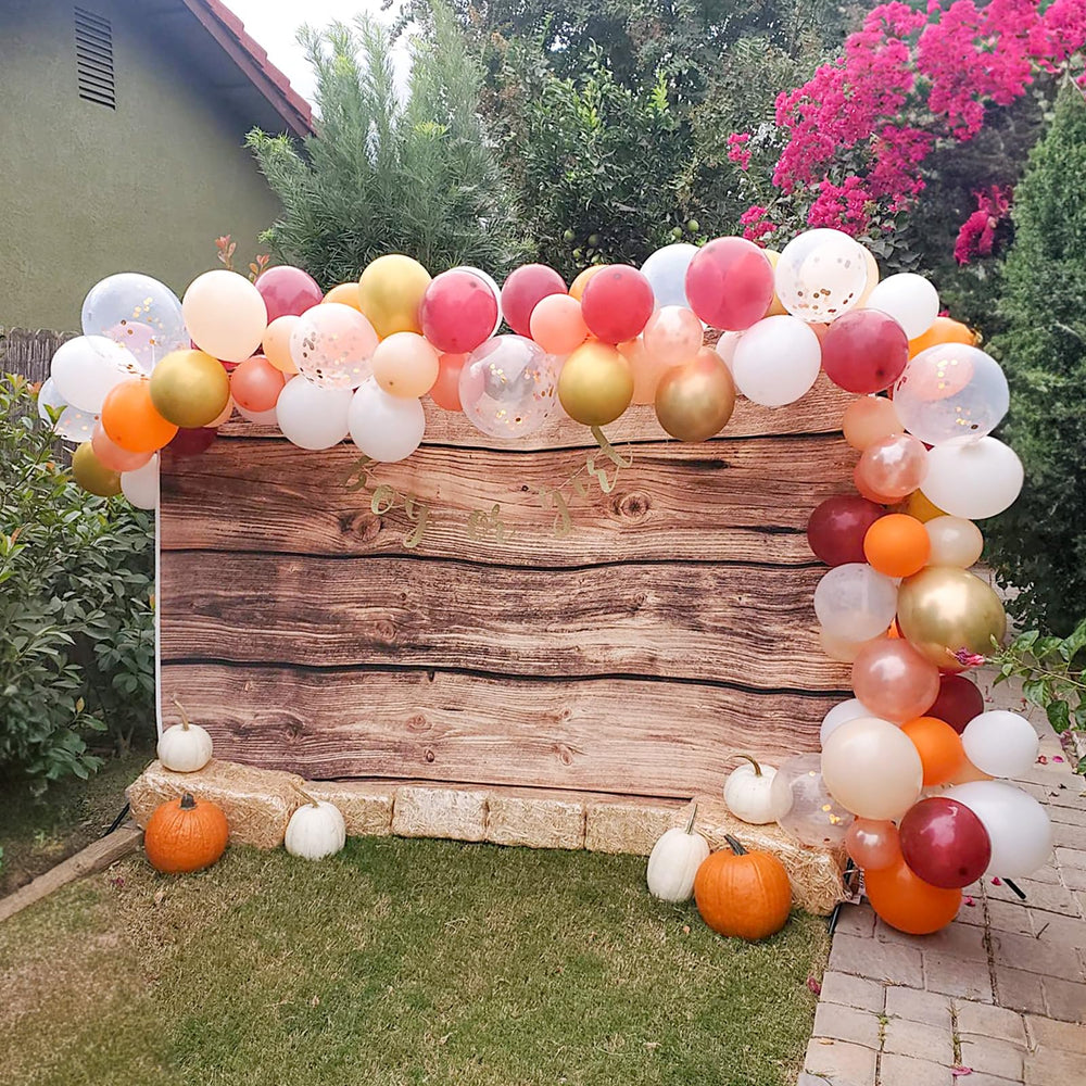 Jobkoo Balloon Strip Tape to secure garlands.