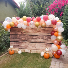 Jobkoo Balloon Strip Tape to secure garlands.