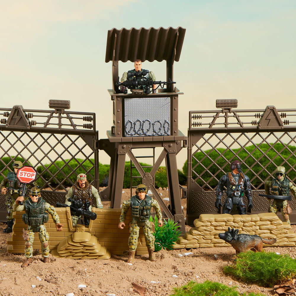JOYIN 4-inch army men in attentive poses for disciplined pretend scenarios