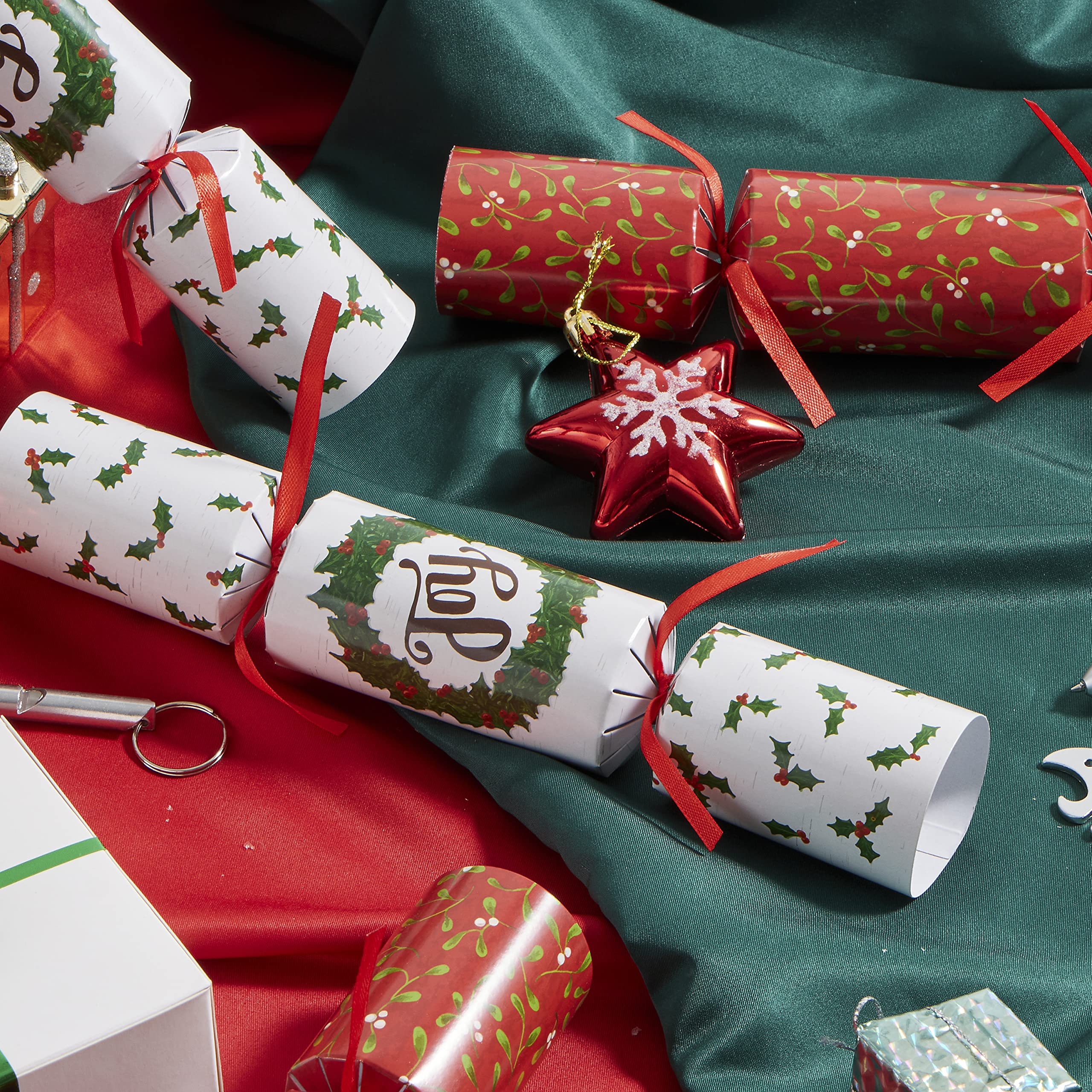 JOYIN Christmas gift variety included enhances small gift moments