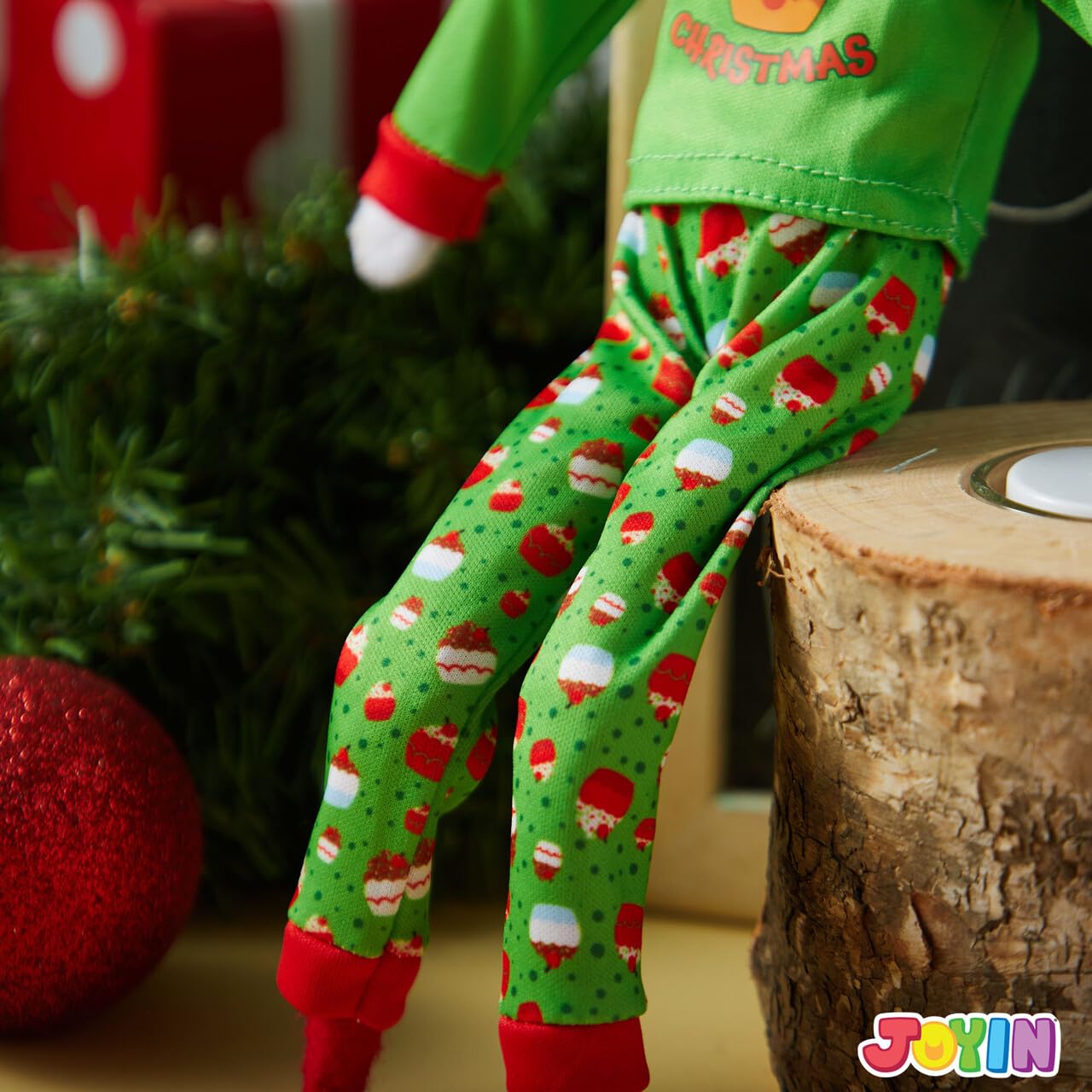 JOYIN Lightweight, compact design stores neatly between holiday seasons.