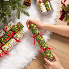 JOYIN safety-tested materials support family-friendly holiday moments.