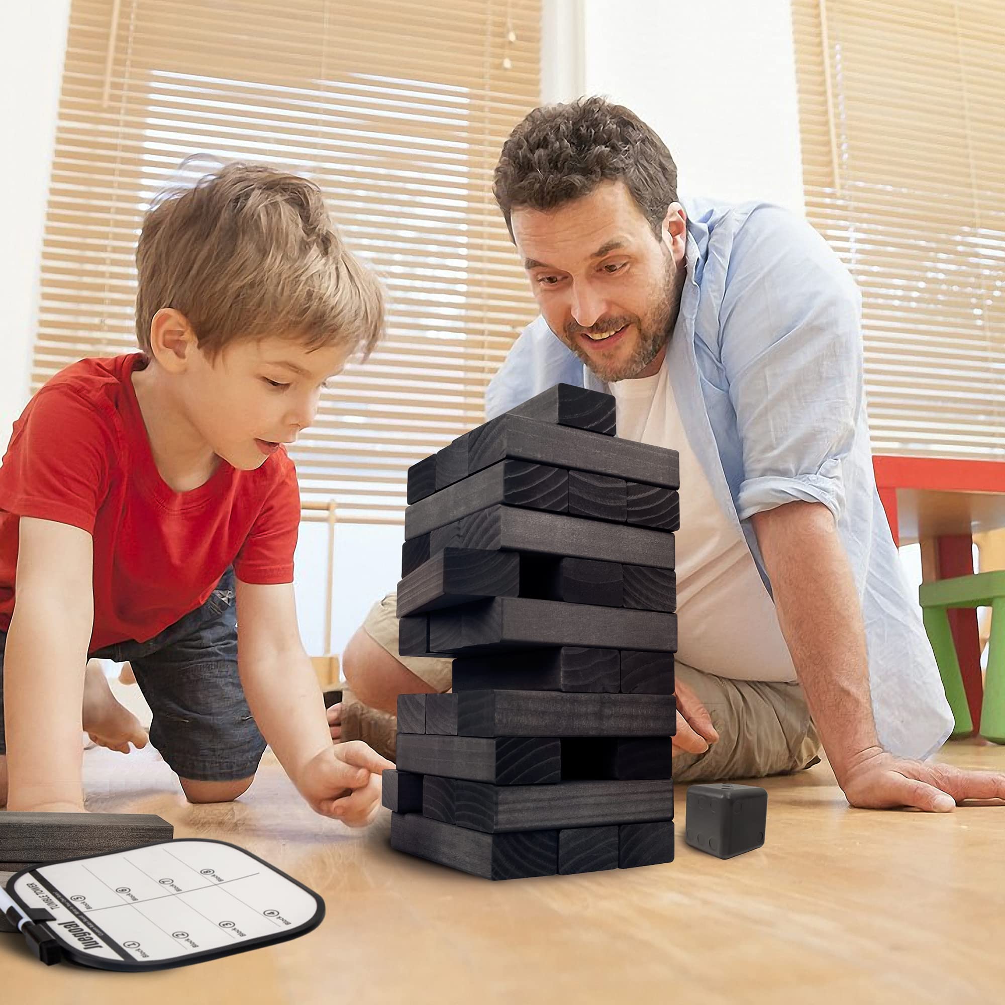 Juegoal family gaming moments featuring shared play and teamwork