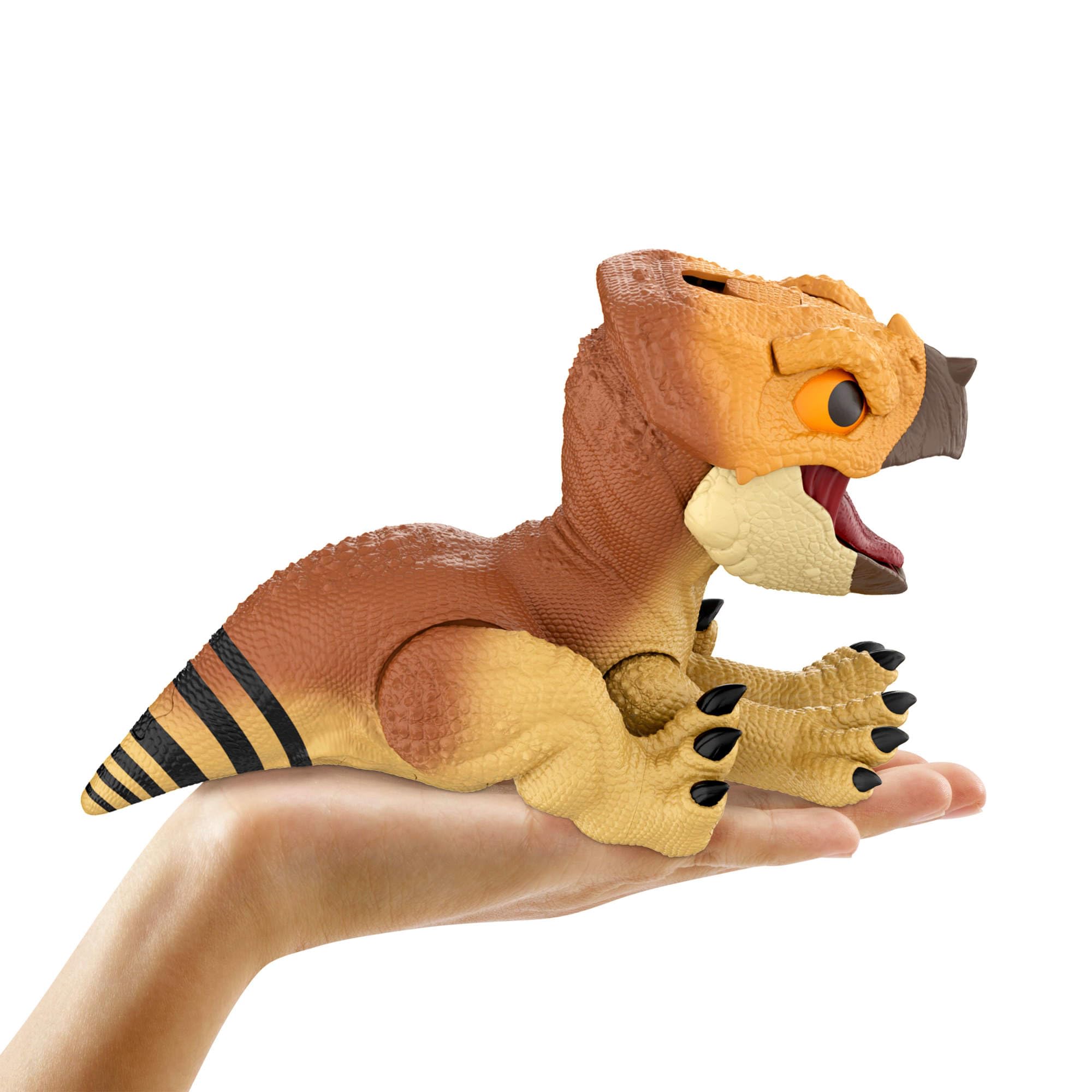 Jurassic World Aquilops Dolores chomp sounds enhance immersive Jurassic playtime.