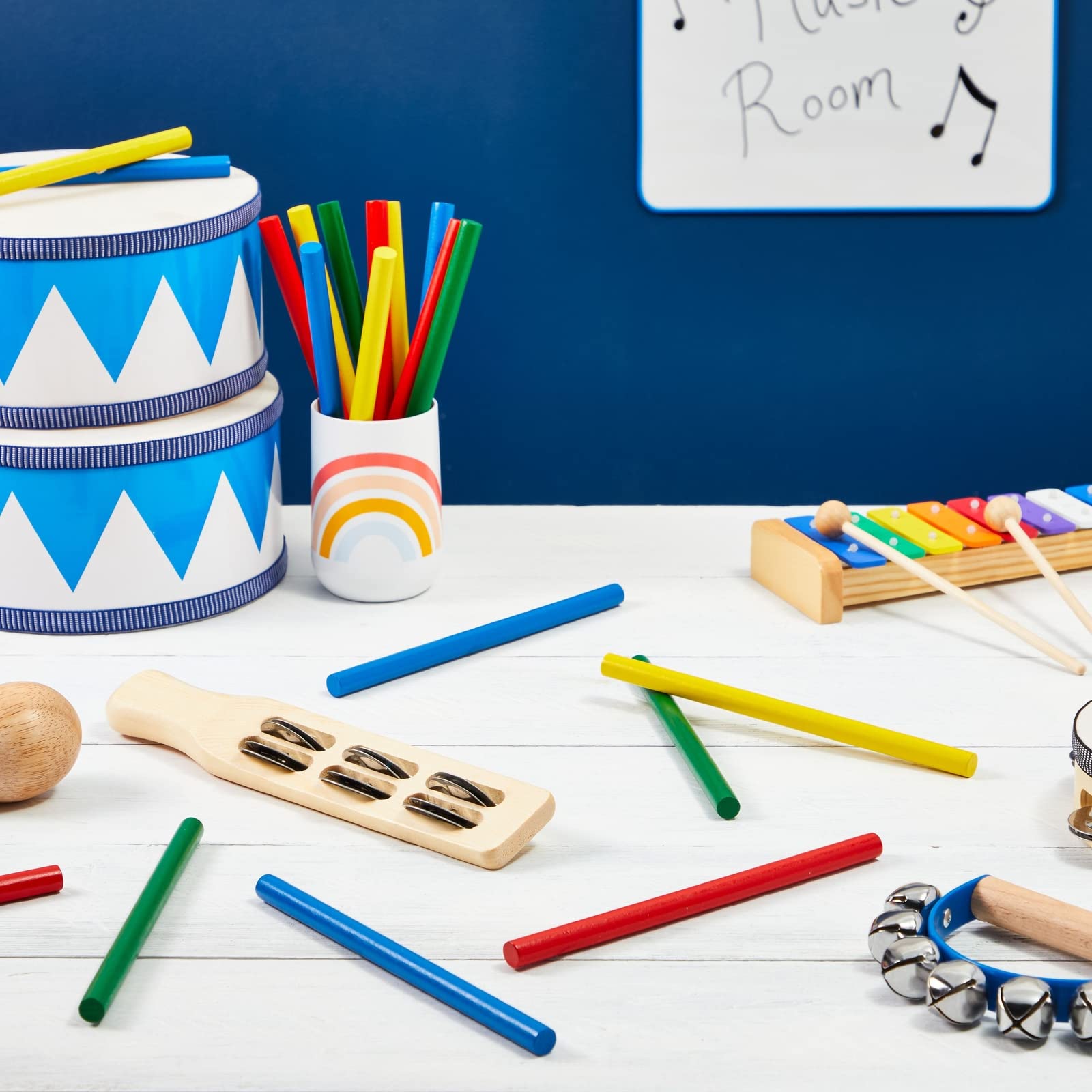 Close-up of Juvale wooden texture with smooth finish and sturdy construction.
