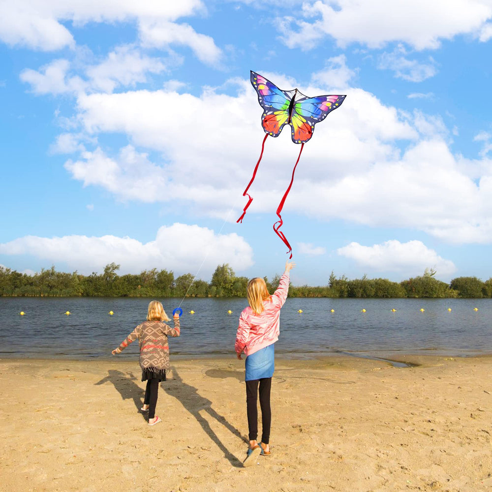 Kaiciuss Butterfly Kite handle and 300 ft line convenience