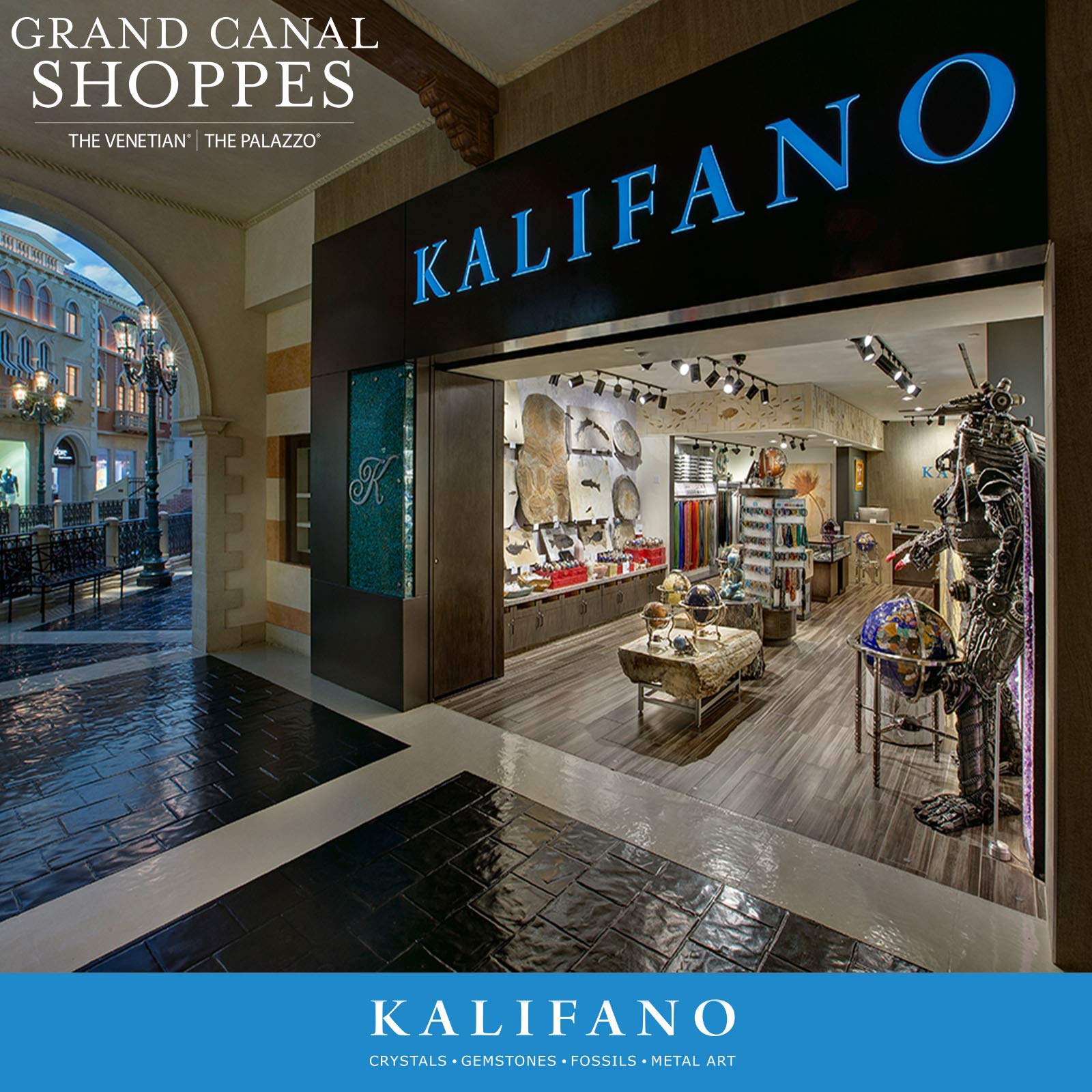 KALIFANO shark tooth ornament for desk or shelf display.