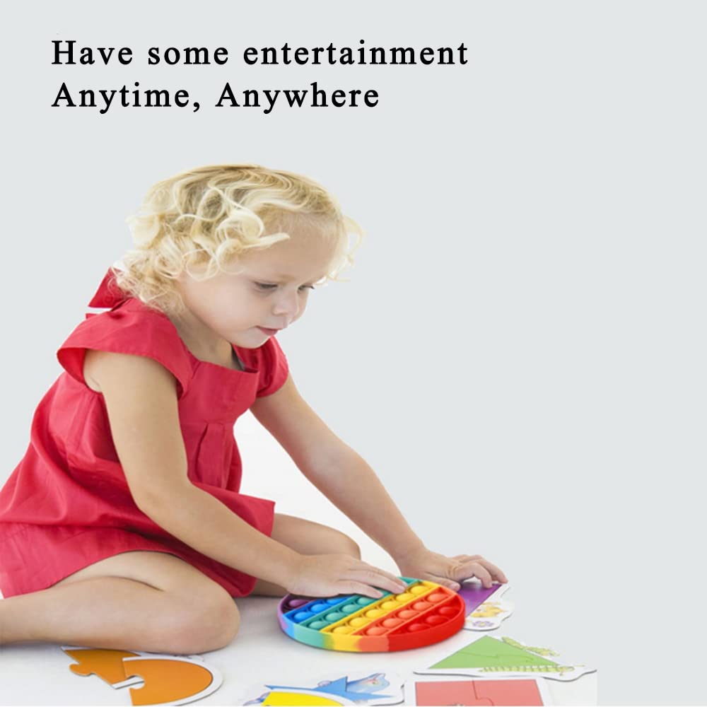 Kapibarasensei kids playing fidget toy showcases portable play during travel