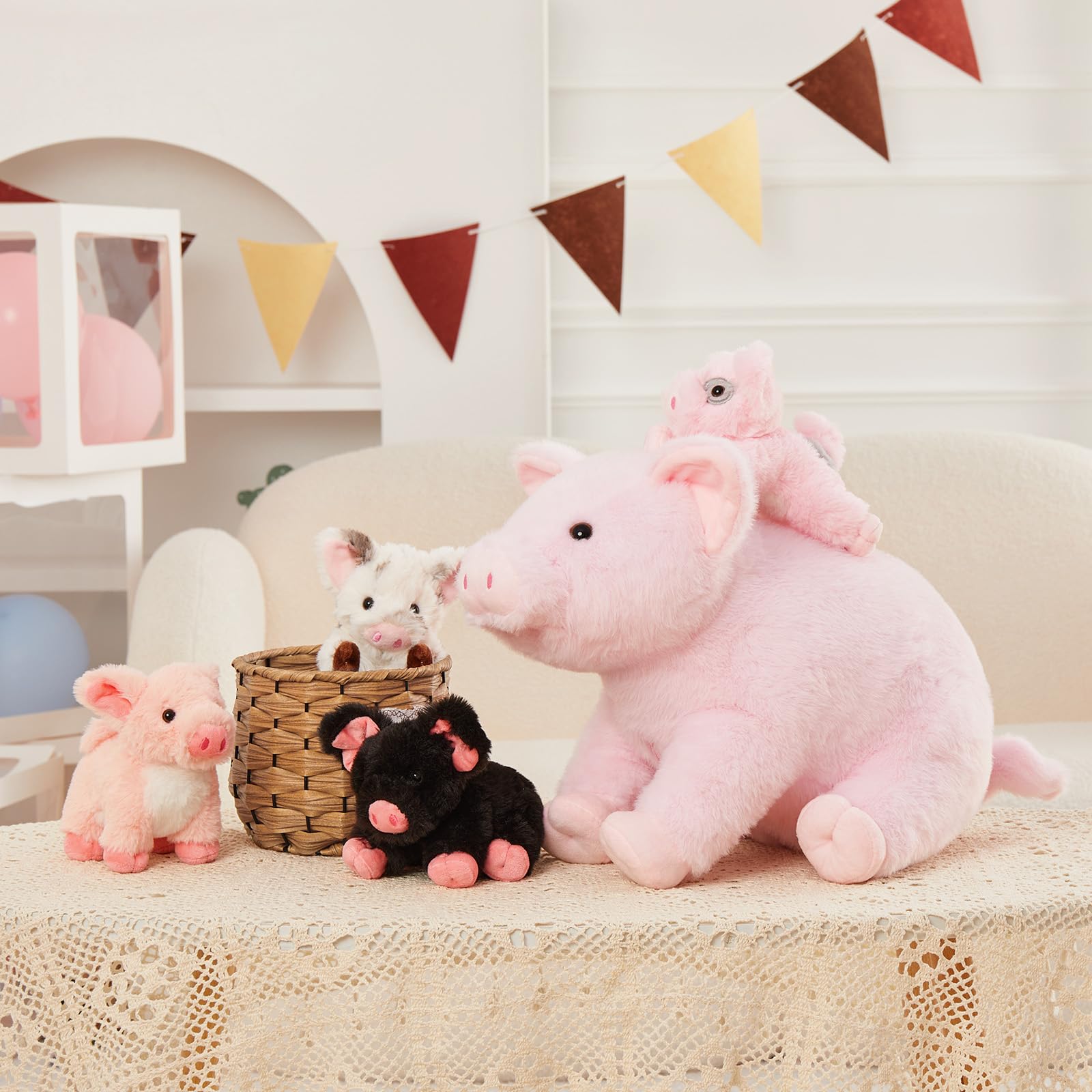 Karister portable pig family plush for adventures