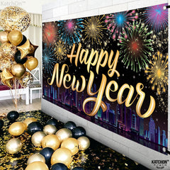 KatchOn reusable decor fabric keeps your NYE setup eco-friendly and visually striking.