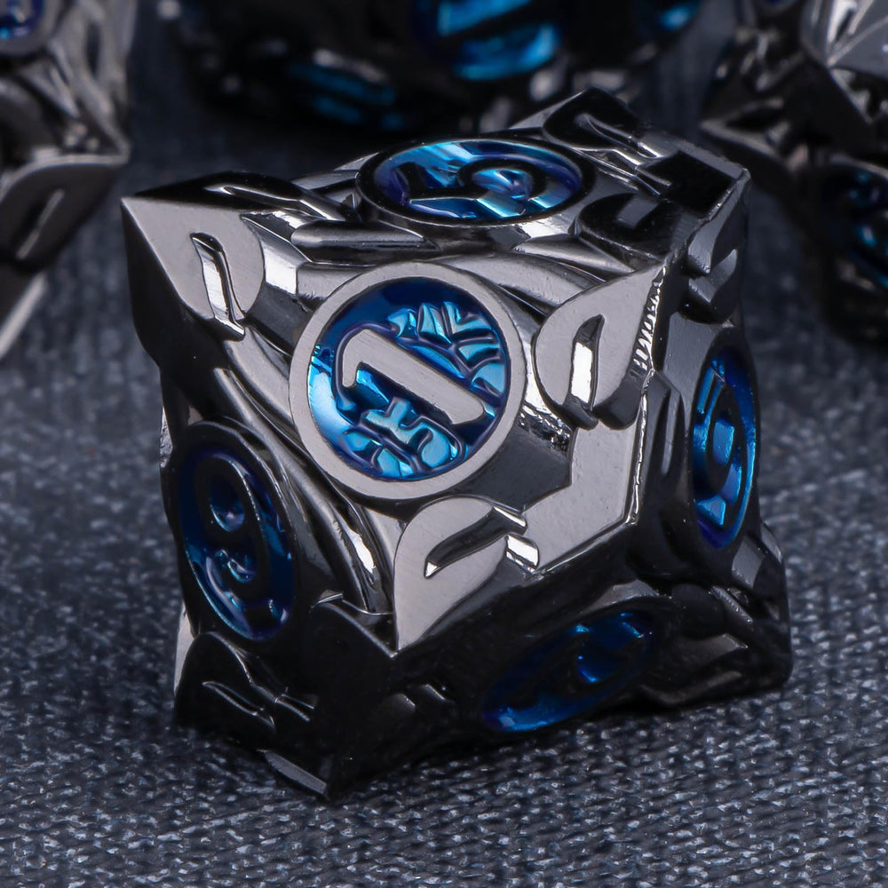 kerwellsi dnd dice set; great gift for friends and family