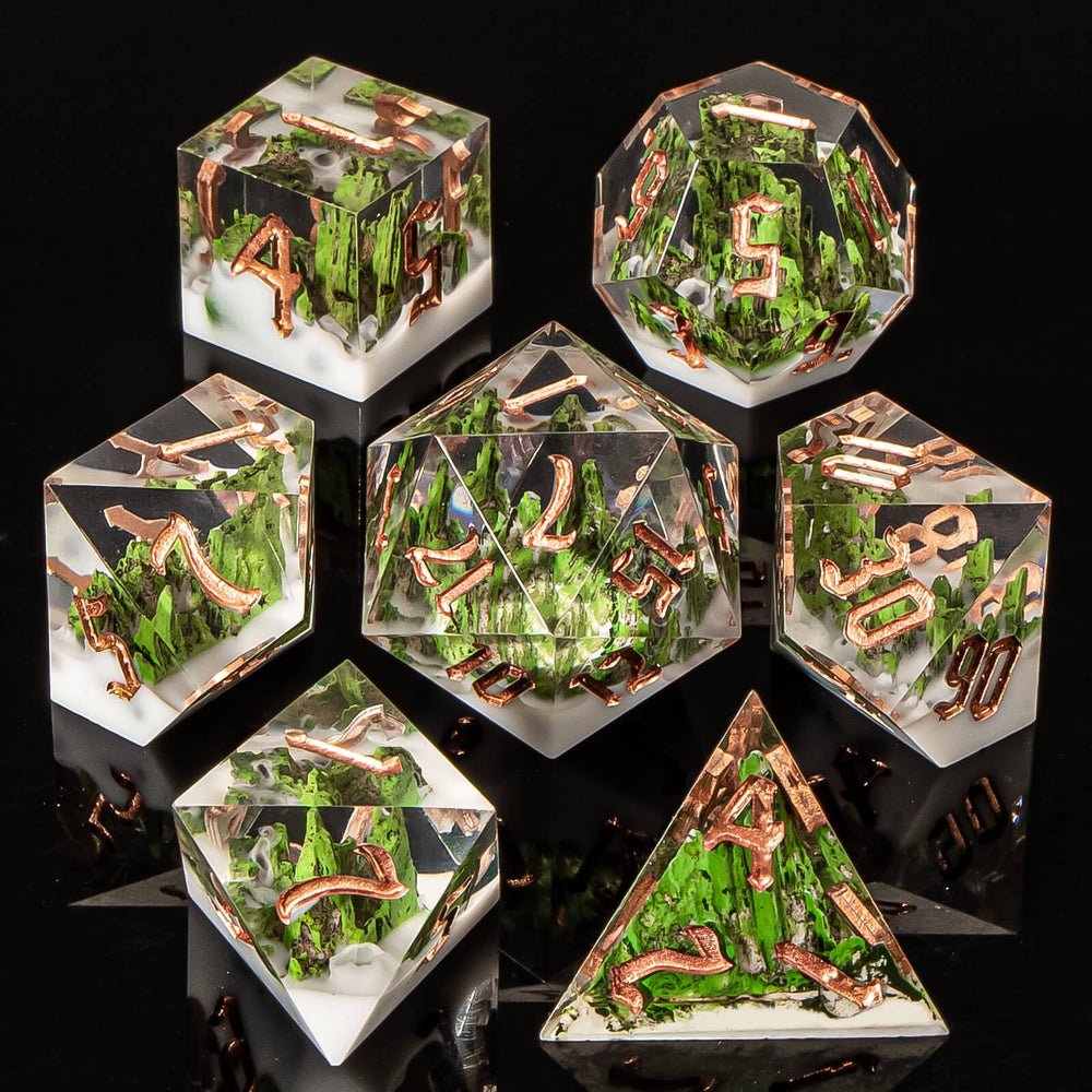 KERWELLSI DND dice set d20 closeup showcases color clarity.
