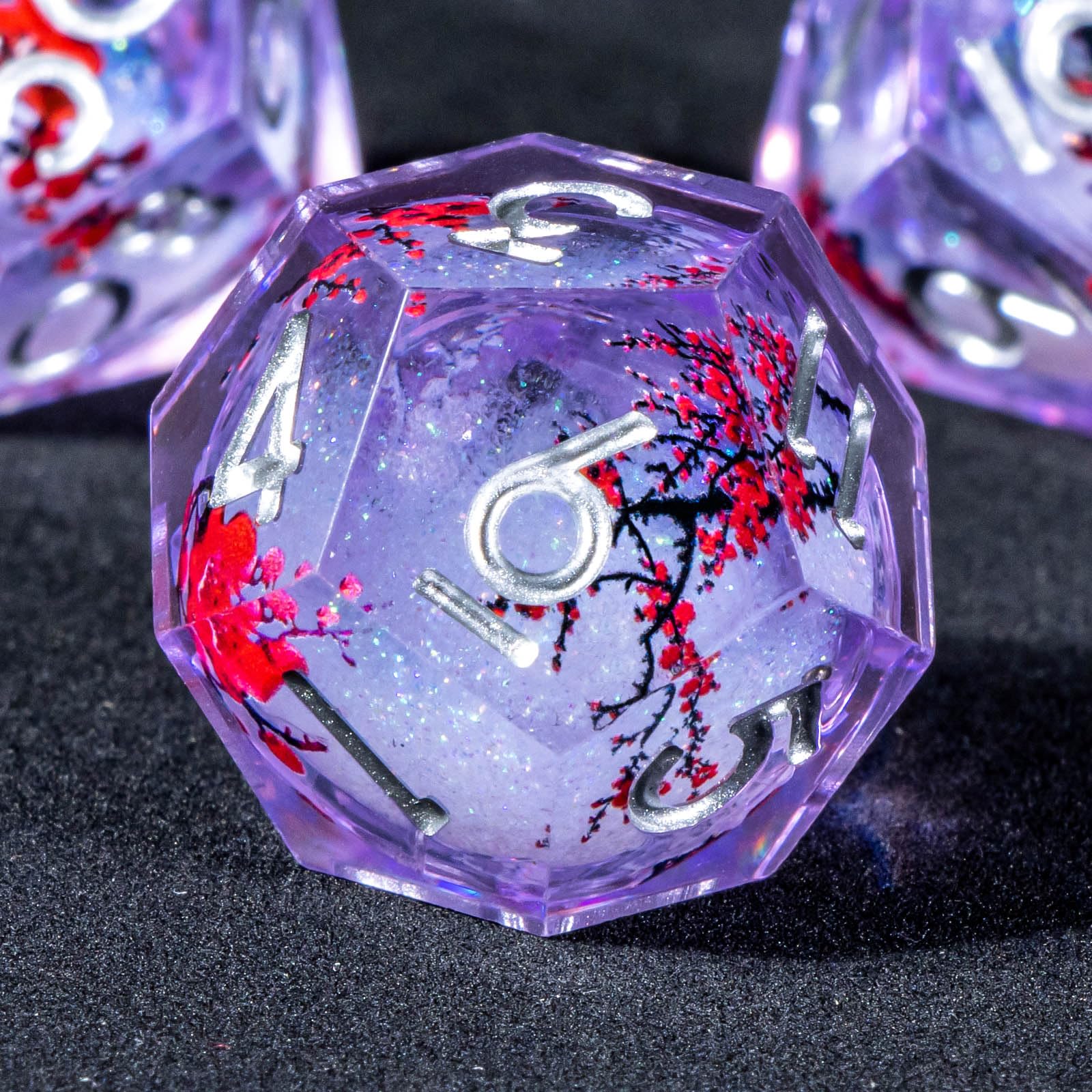 KERWELLSI plum blossom dice in action during a session