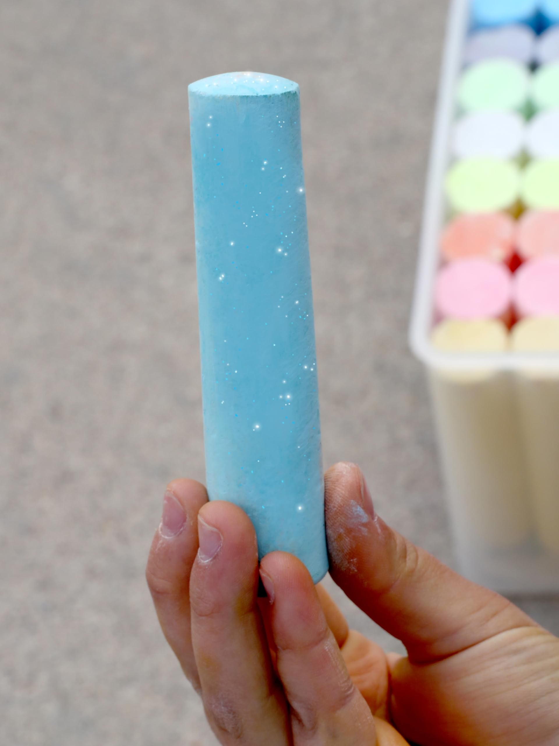 Kid Made Modern regular chalk sticks deliver classic lines with smooth coverage.