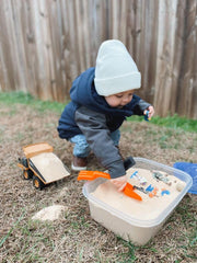 KIDMARKT RC dump truck makes a great gift for budding builders.