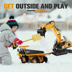 KIDMARKT RC excavator digging action in sand captures authentic digging experience.