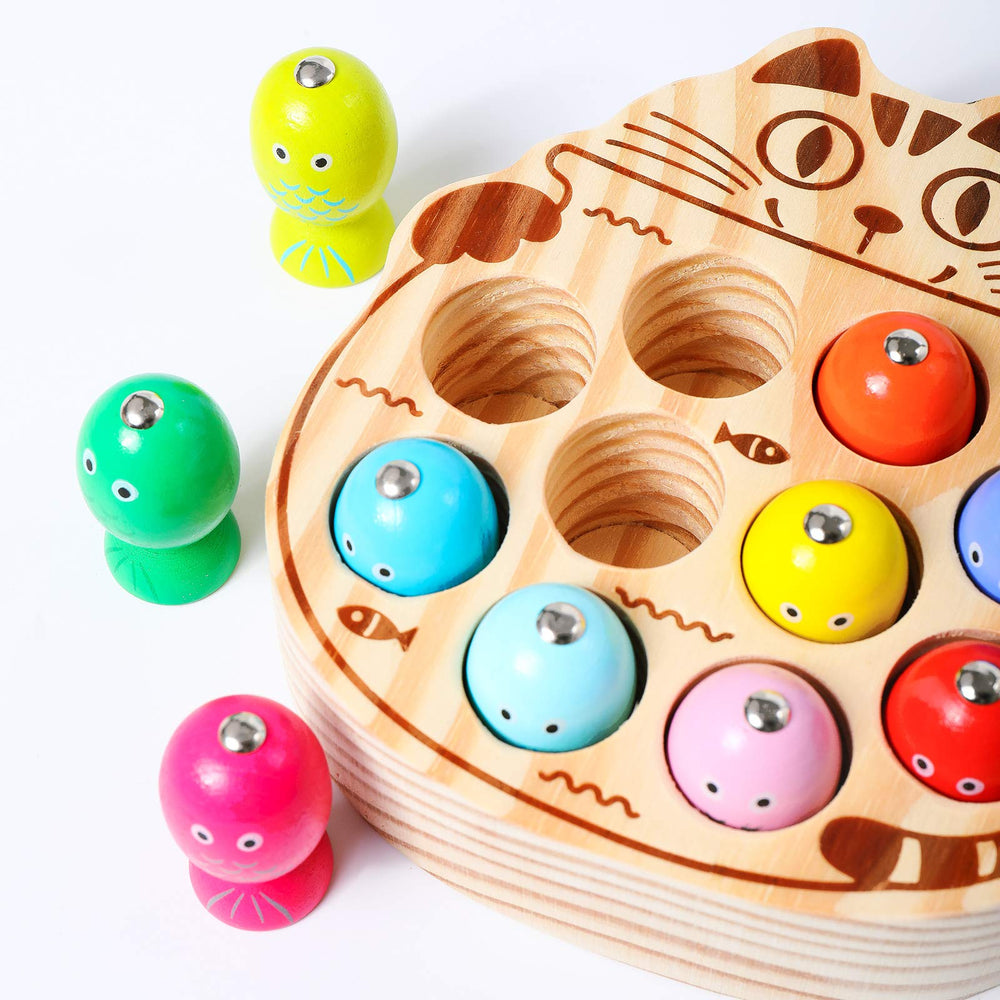 Kidus two wooden magnetic poles enable easy casting and hand-eye coordination