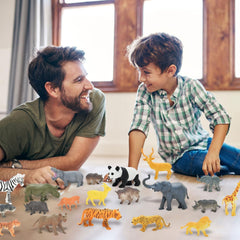 Kimicare safari giraffe figure – colorful learning aid for vocabulary building.